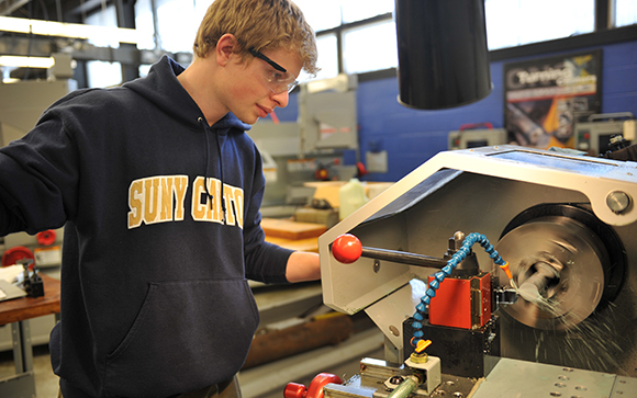 A student works in the Mechanical lab