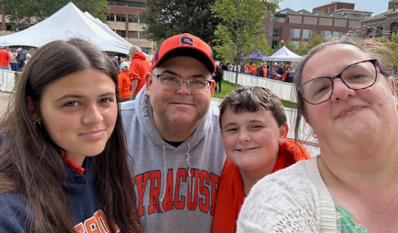 Scott Quinell with family